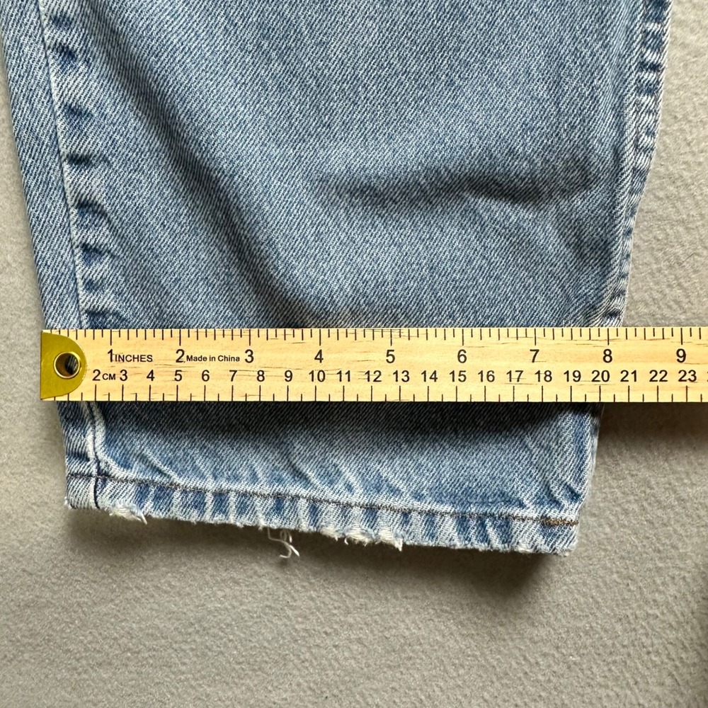 LL Bean Classic Fit Jeans Mens 40x30 Light Wash Blue Cotton Denim Straight Leg - Picture 7 of 12